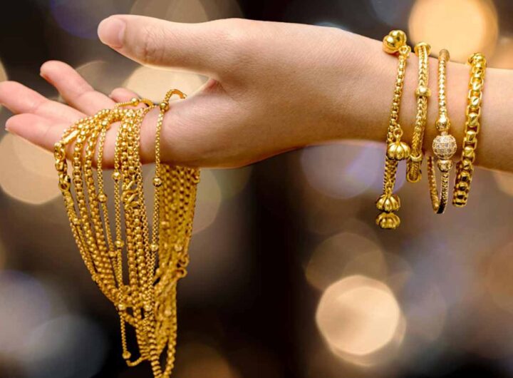 Gold price hits new high